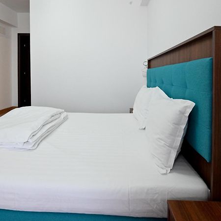 Helios Hotel ซูลีนา ภายนอก รูปภาพ
