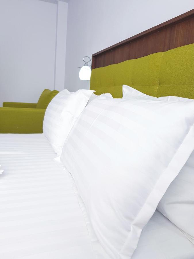 Helios Hotel ซูลีนา ภายนอก รูปภาพ