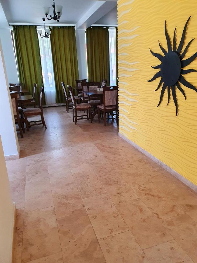 Helios Hotel ซูลีนา ภายนอก รูปภาพ