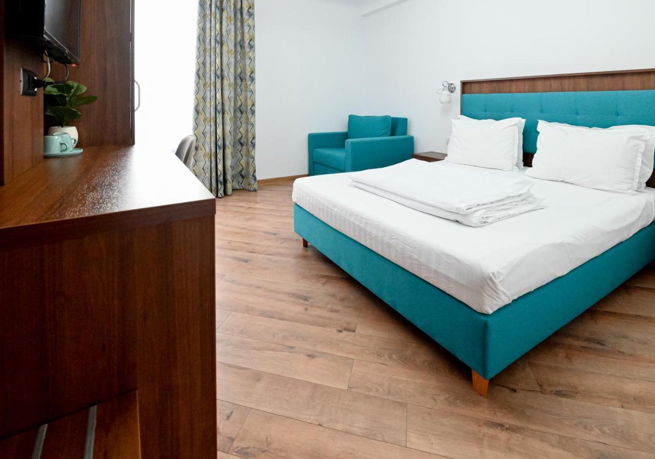 Helios Hotel ซูลีนา ภายนอก รูปภาพ